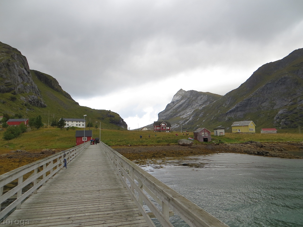 Lofoten_MG_1097.JPG - ...towards Bunes Beach...