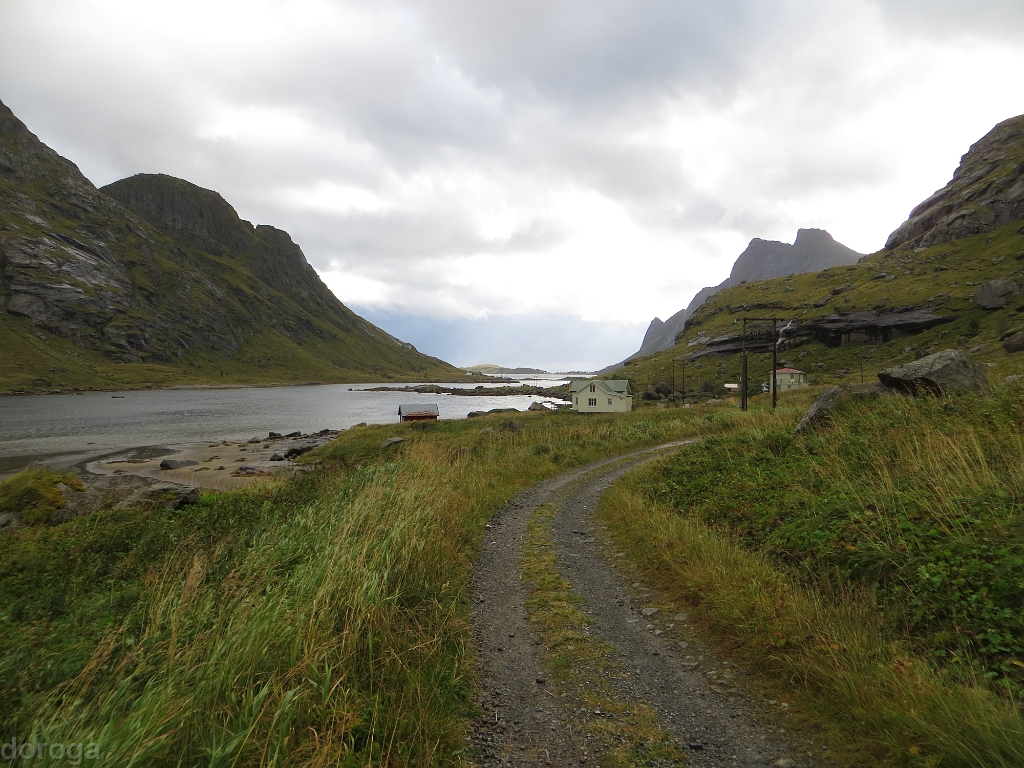 Lofoten_MG_1099.JPG - ...after 1/2 hour windy walking... 