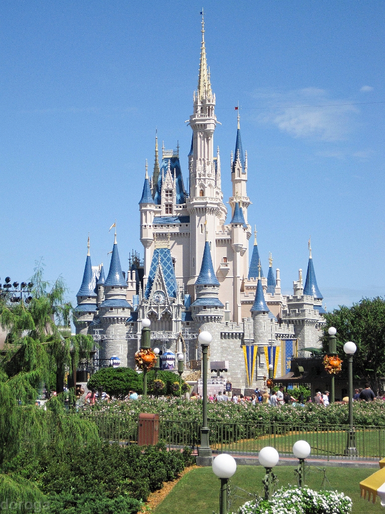 MagicKingdom_MG_2737.JPG - Magic Kingdom, can't believe it but we are really here!